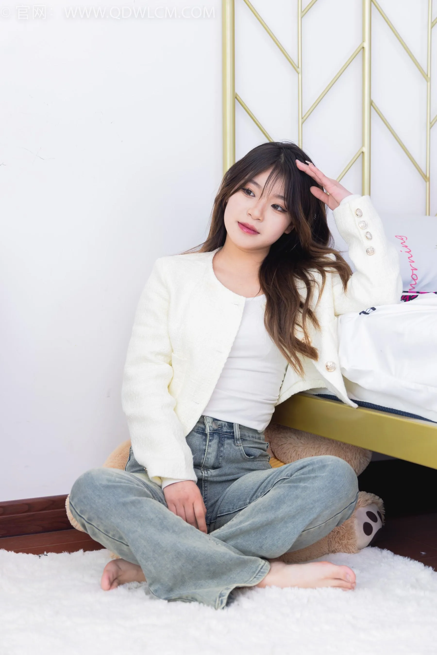 物恋传媒 NO.1556 闪闪-闪闪发光 [151P]插图3